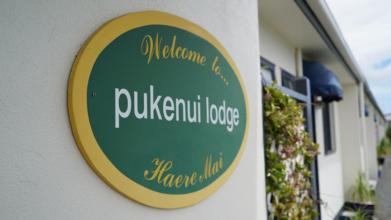 Pukenui Lodge Motel Dış mekan fotoğraf