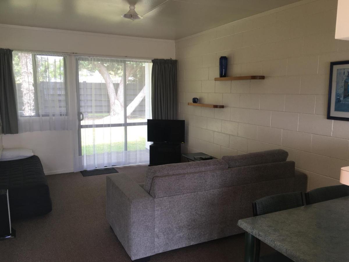 Pukenui Lodge Motel Dış mekan fotoğraf